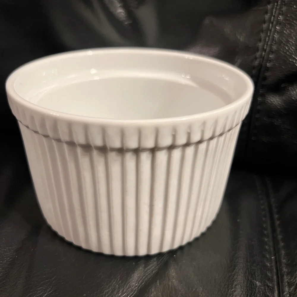 NEW Sur La Table Everyday Porcelain Oven dish bowl white